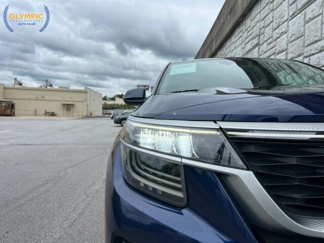 2021 Kia Seltos in Decatur, GA 30032 - 18136029 15