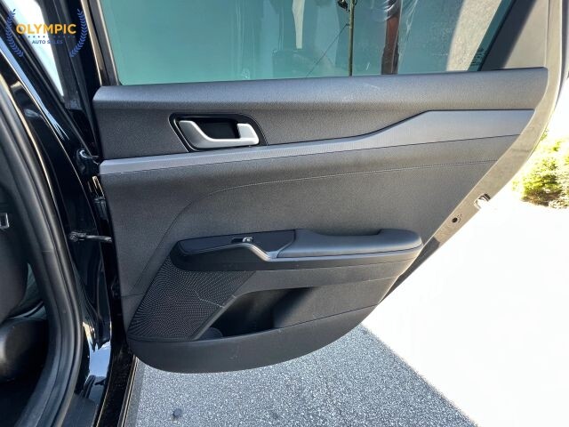 2021 Kia K5 in Decatur, GA 30032 - 18136030 44