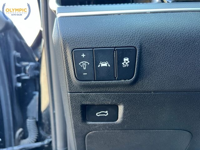 2021 Kia K5 in Decatur, GA 30032 - 18136030 35