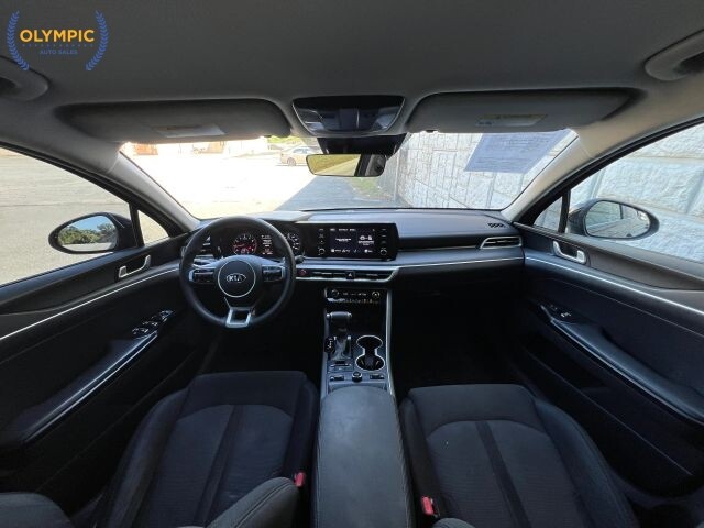 2021 Kia K5 in Decatur, GA 30032 - 18136030 19