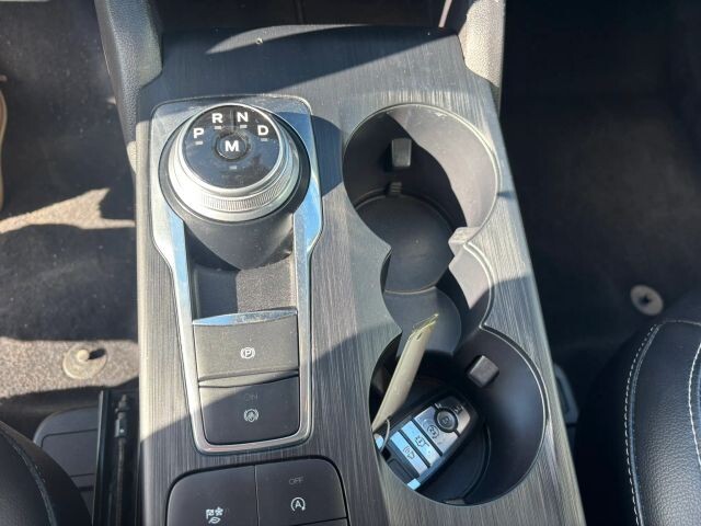 2020 Ford Escape in Wadena, MN 56482 - 18136031 11