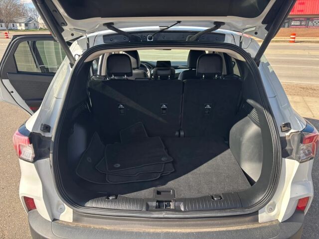 2020 Ford Escape in Wadena, MN 56482 - 18136031 14