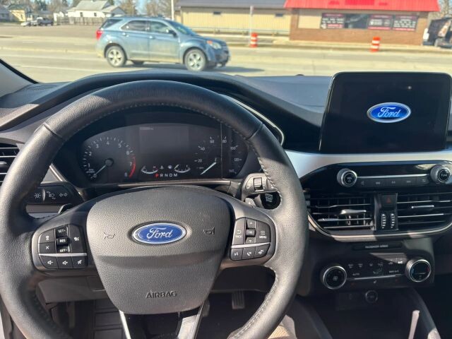 2020 Ford Escape in Wadena, MN 56482 - 18136031 10