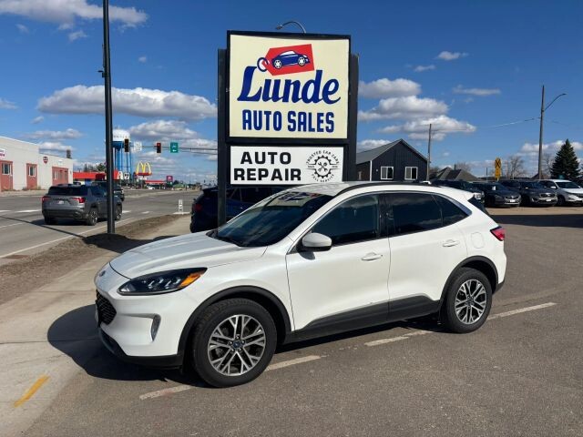 2020 Ford Escape in Wadena, MN 56482 - 18136031