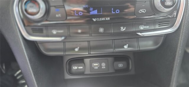 2019 Hyundai Santa Fe in Mesa, AZ 85212 - 18136035 22