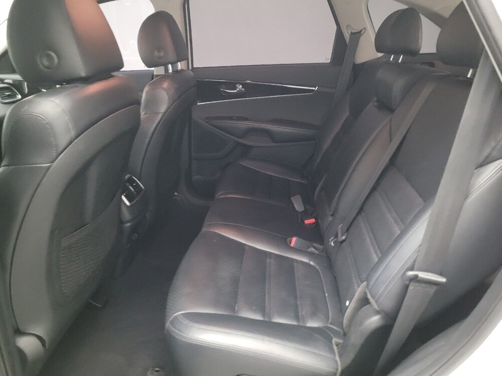 2019 Kia Sorento in El Cajon, CA 92020 - 18136038 18