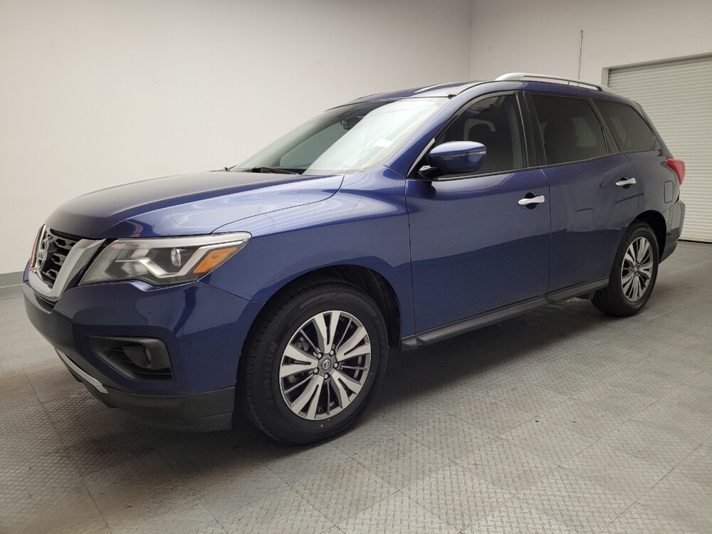 2018 Nissan Pathfinder in El Cajon, CA 92020 - 18136040 2
