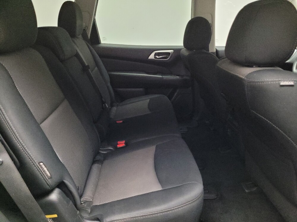 2018 Nissan Pathfinder in El Cajon, CA 92020 - 18136040 19