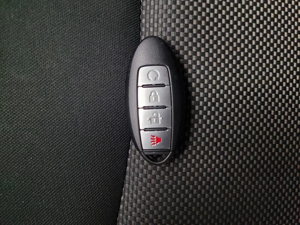 2018 Nissan Pathfinder in El Cajon, CA 92020 - 18136040 32