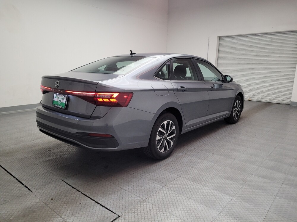2025 Volkswagen Jetta in Downey, CA 90241 - 18136042 9