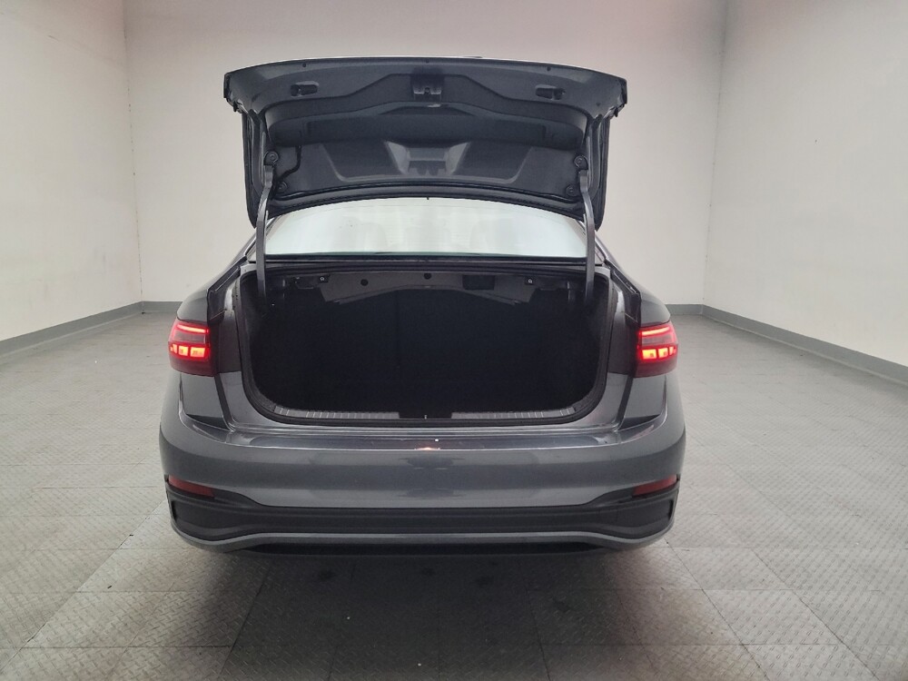 2025 Volkswagen Jetta in Downey, CA 90241 - 18136042 29