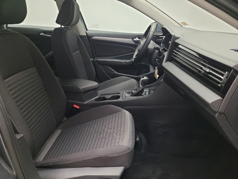 2025 Volkswagen Jetta in Downey, CA 90241 - 18136042 21