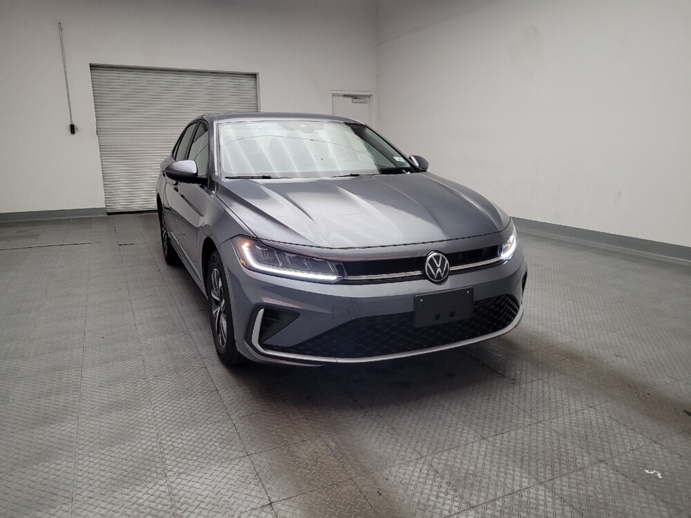 2025 Volkswagen Jetta in Downey, CA 90241 - 18136042 14