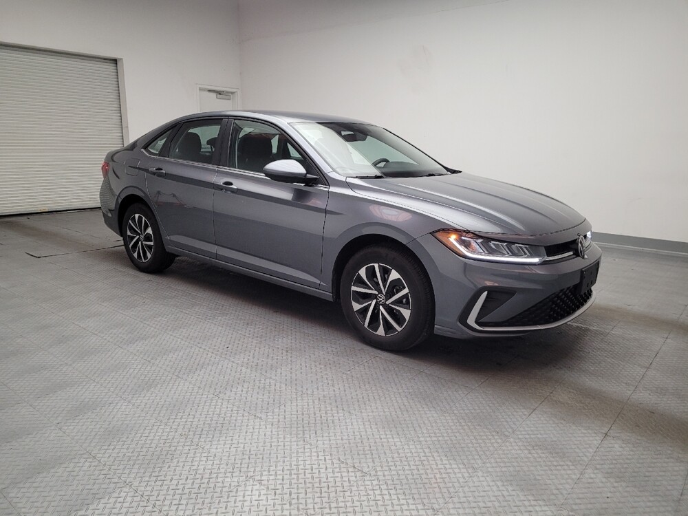 2025 Volkswagen Jetta in Downey, CA 90241 - 18136042 11