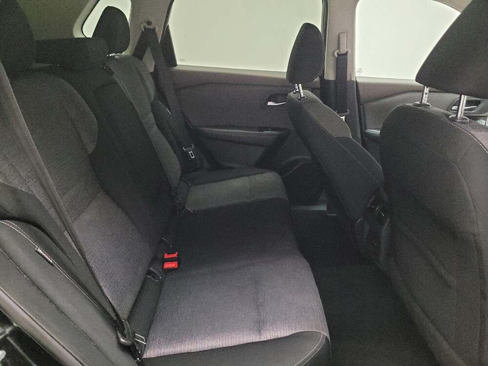 2021 Nissan Rogue in Downey, CA 90241 - 18136043 19