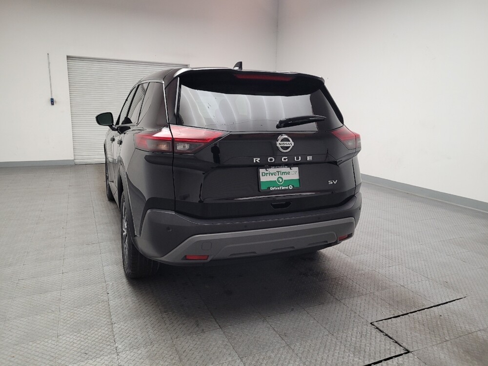 2021 Nissan Rogue in Downey, CA 90241 - 18136043 6