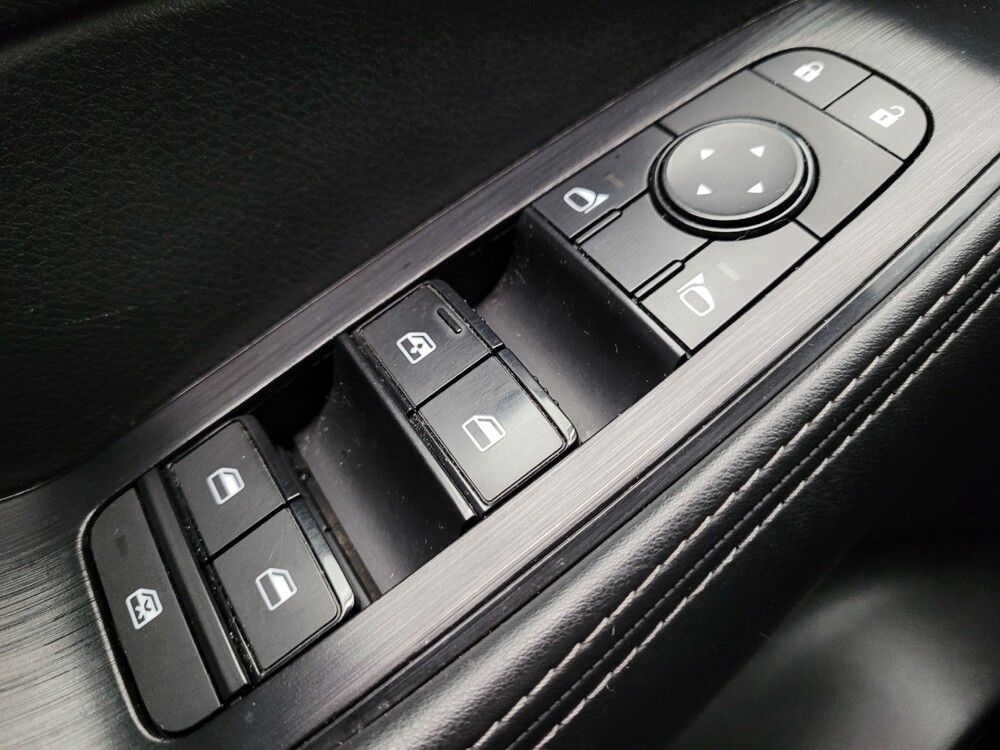 2021 Nissan Rogue in Downey, CA 90241 - 18136043 27