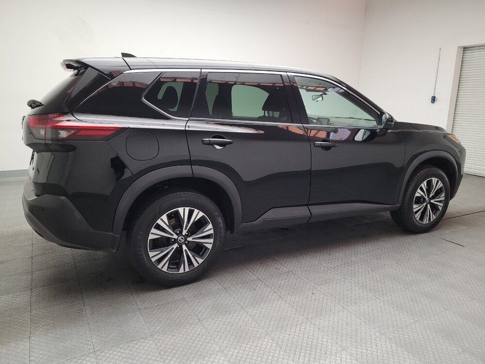 2021 Nissan Rogue in Downey, CA 90241 - 18136043 10