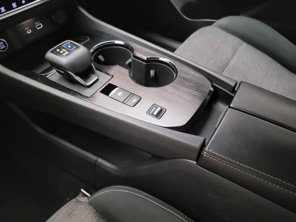 2021 Nissan Rogue in Downey, CA 90241 - 18136043 26