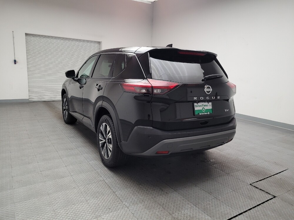 2021 Nissan Rogue in Downey, CA 90241 - 18136043 5