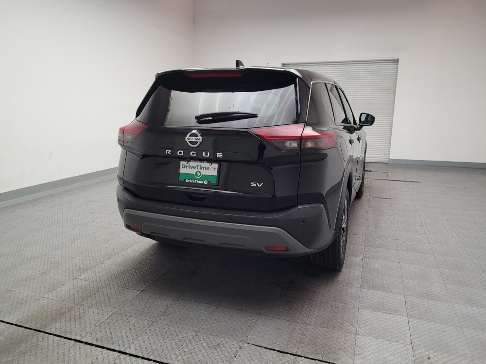 2021 Nissan Rogue in Downey, CA 90241 - 18136043 7