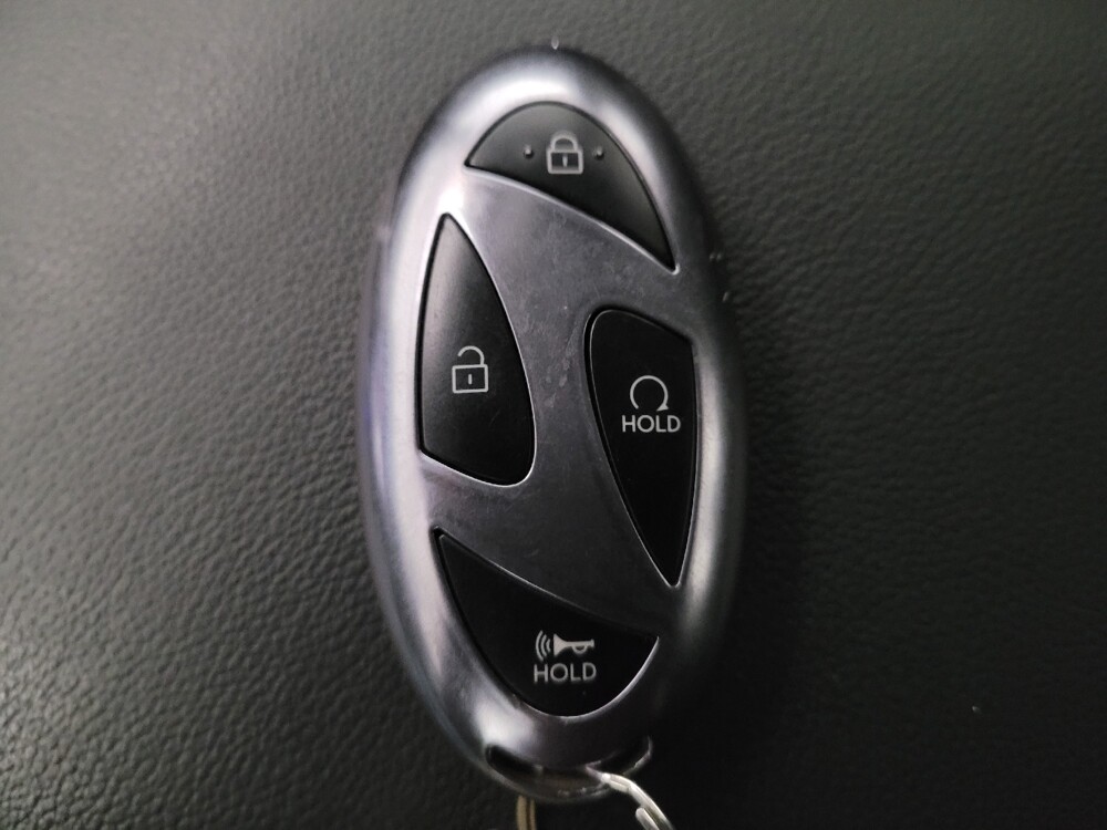 2025 Hyundai Elantra in Fresno, CA 93726 - 18136044 32