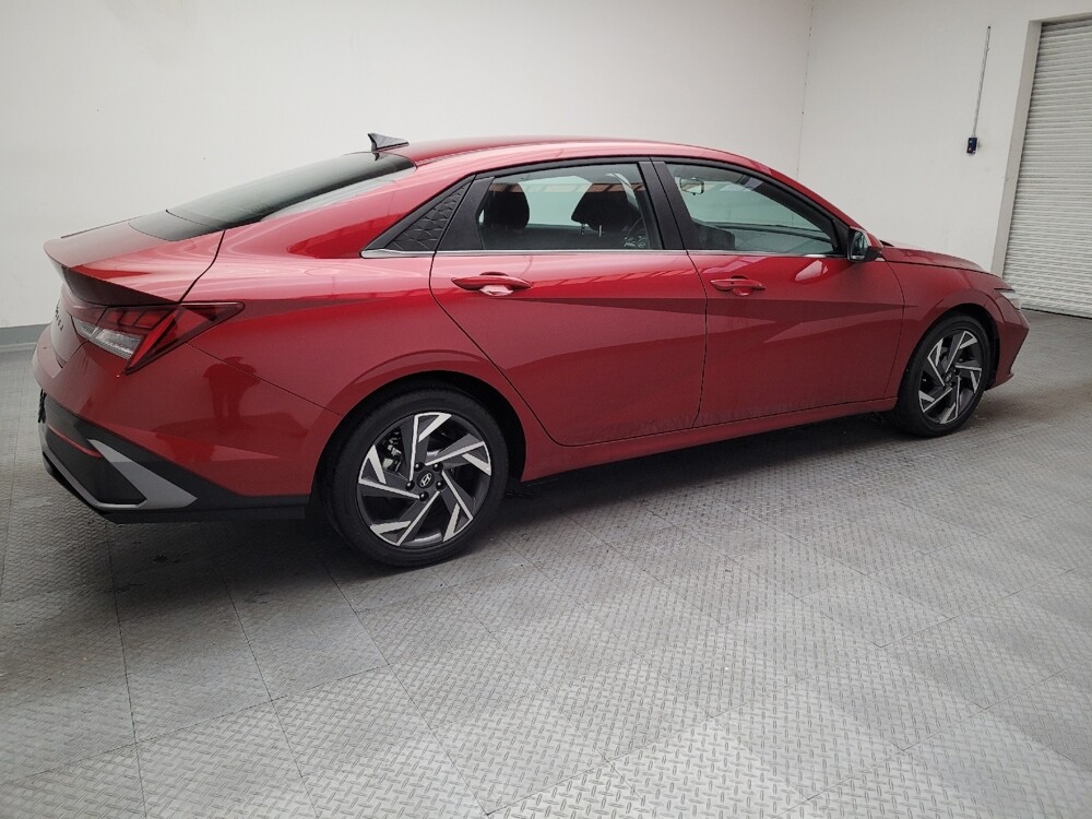 2025 Hyundai Elantra in Downey, CA 90241 - 18136045 10