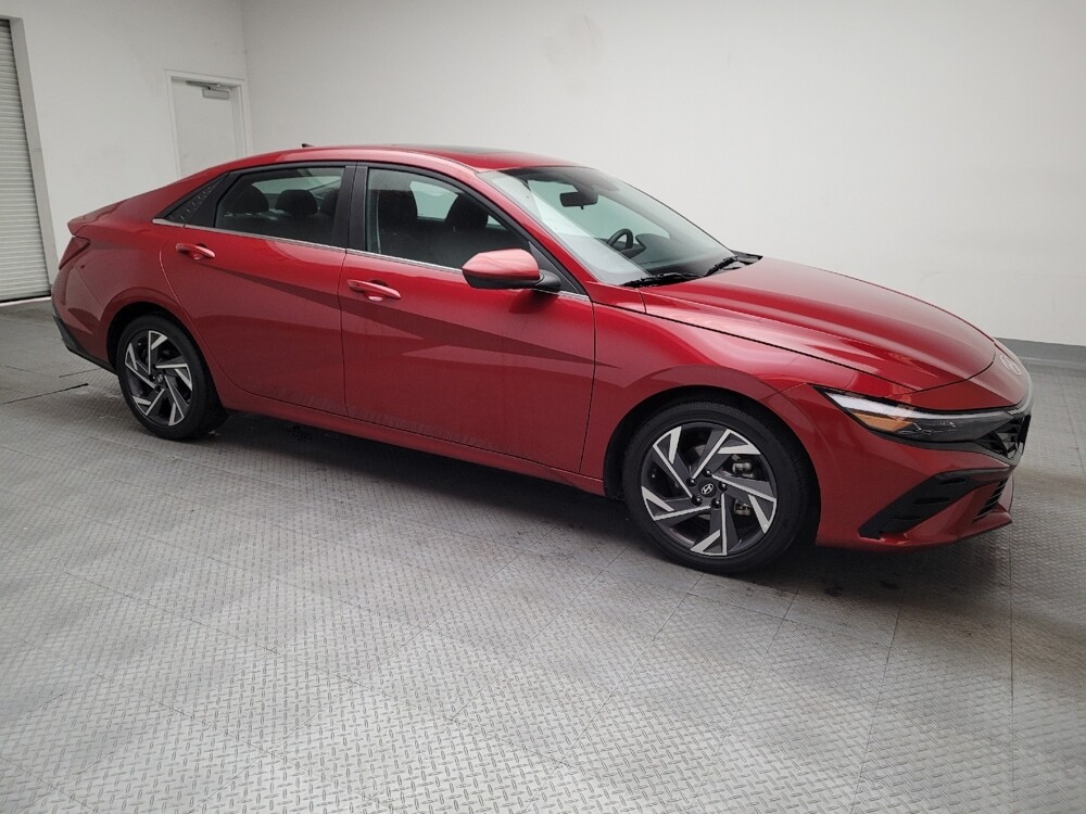 2025 Hyundai Elantra in Downey, CA 90241 - 18136045 11