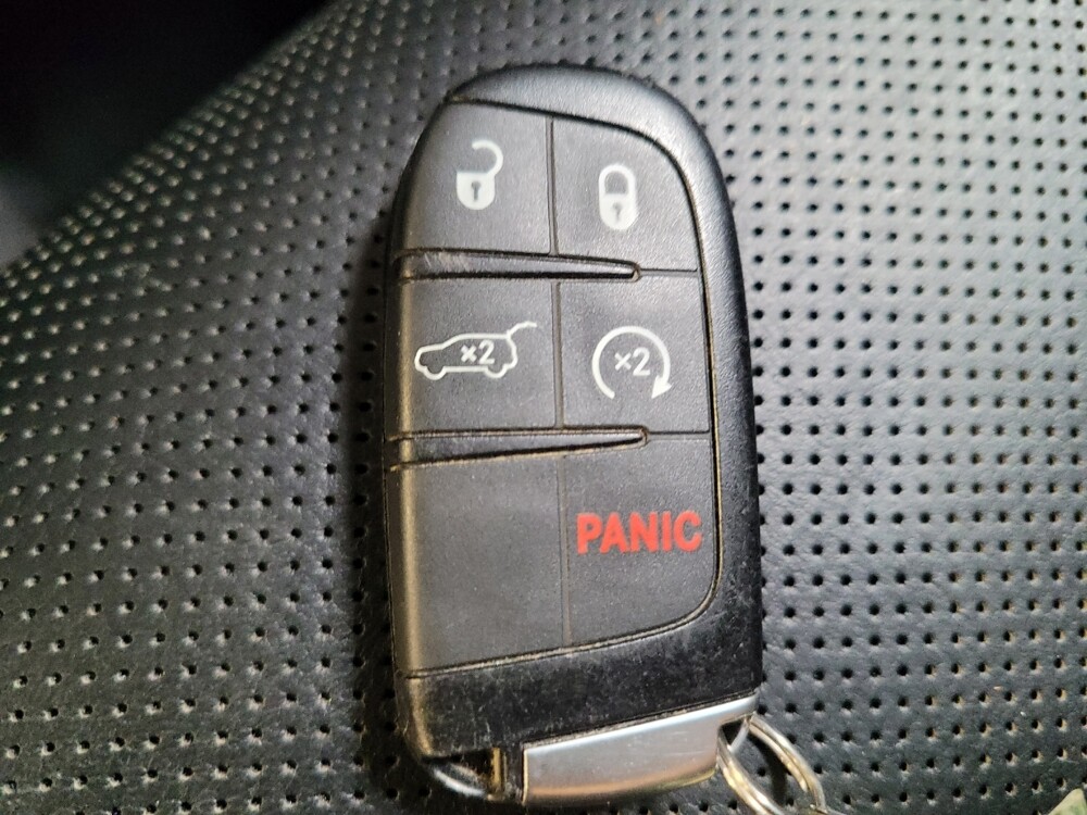 2018 Jeep Grand Cherokee in Downey, CA 90241 - 18136046 32