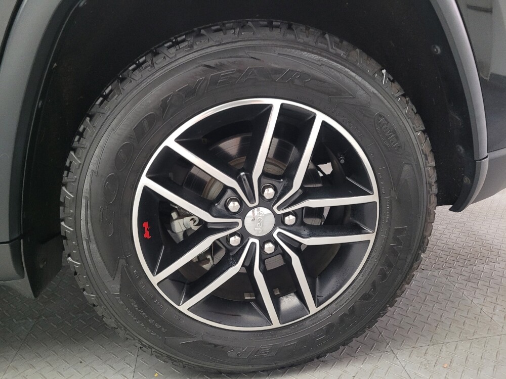 2018 Jeep Grand Cherokee in Downey, CA 90241 - 18136046 31