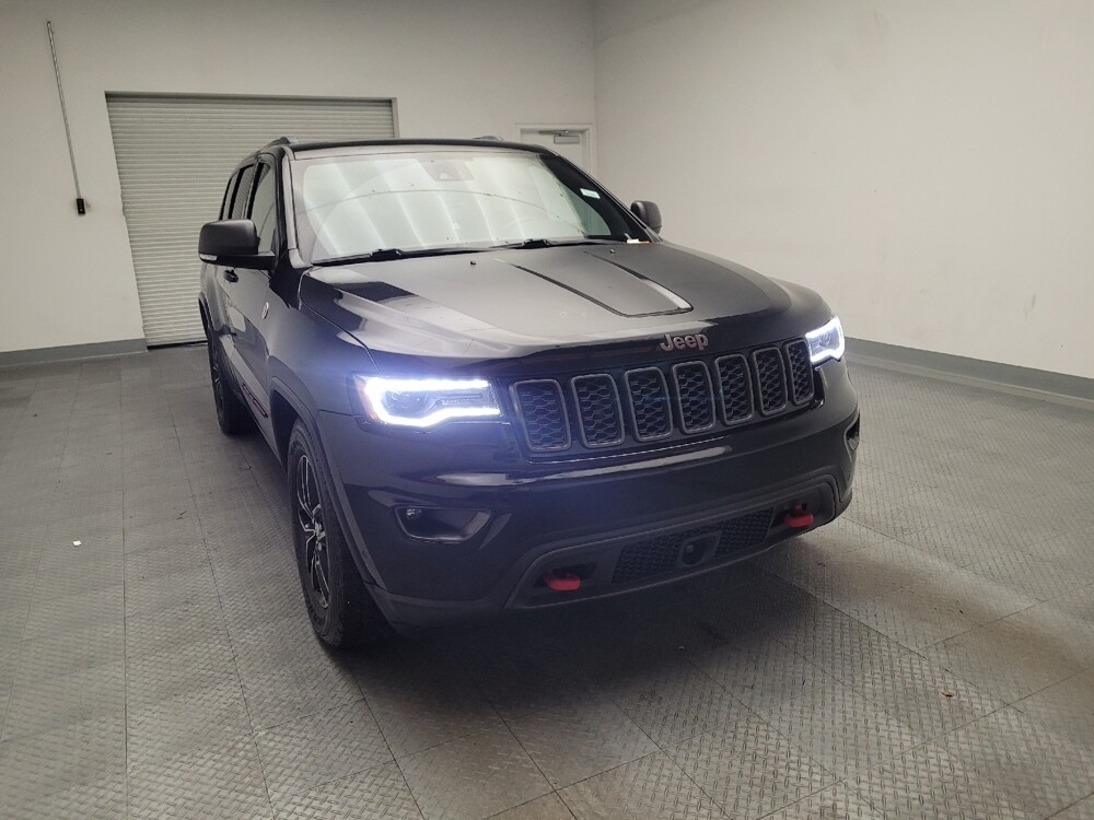 2018 Jeep Grand Cherokee in Downey, CA 90241 - 18136046 14