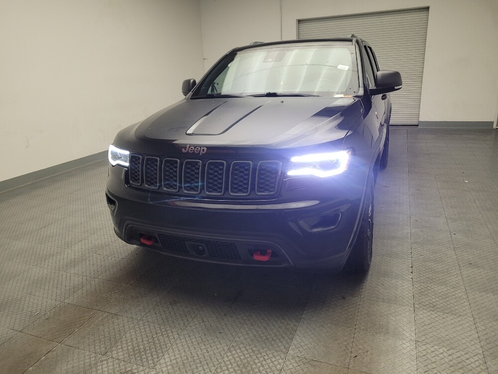 2018 Jeep Grand Cherokee in Downey, CA 90241 - 18136046 15