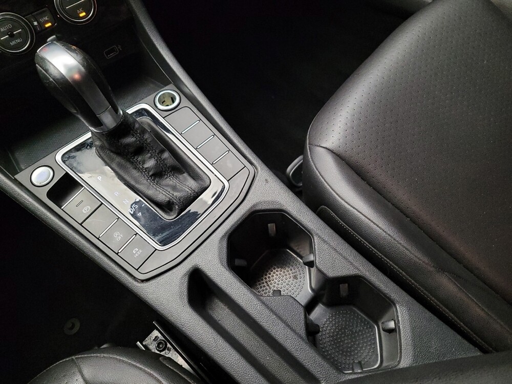 2019 Volkswagen Jetta in Montclair, CA 91763 - 18136051 26