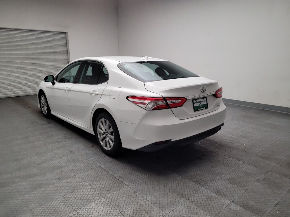 2019 Toyota Camry in Montclair, CA 91763 - 18136056 5