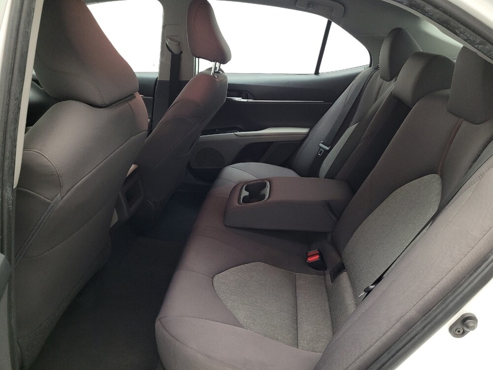 2019 Toyota Camry in Montclair, CA 91763 - 18136056 18