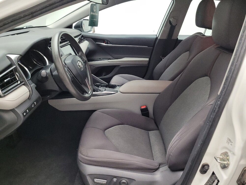 2019 Toyota Camry in Montclair, CA 91763 - 18136056 17