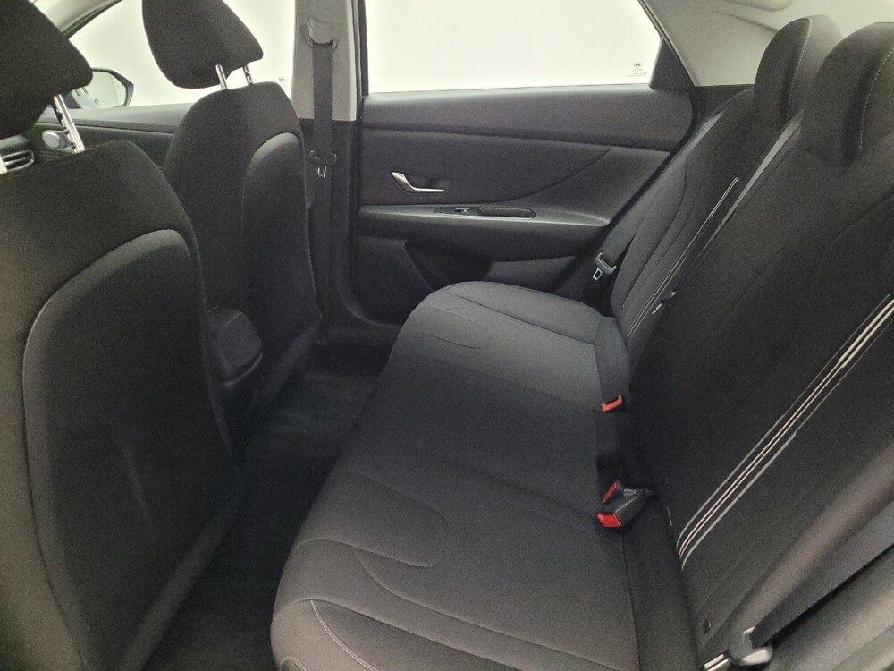 2022 Hyundai Elantra in Downey, CA 90241 - 18136057 18