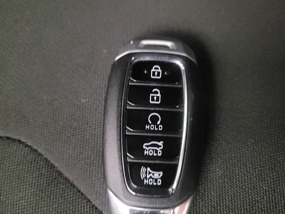 2022 Hyundai Elantra in Downey, CA 90241 - 18136057 32