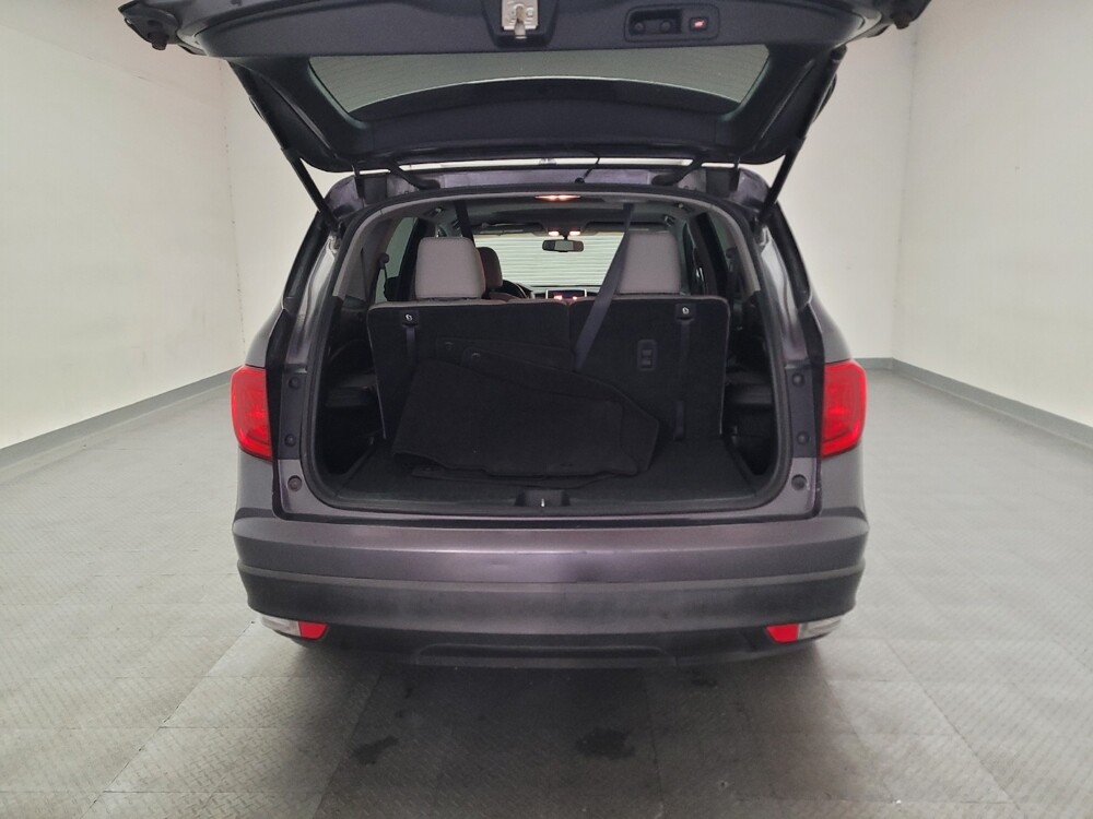 2017 Honda Pilot in Downey, CA 90241 - 18136059 29