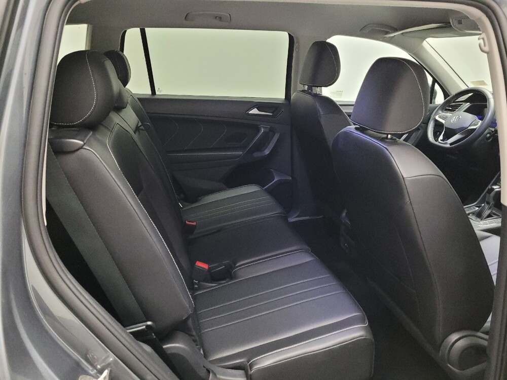 2024 Volkswagen Tiguan in Torrance, CA 90504 - 18136060 19