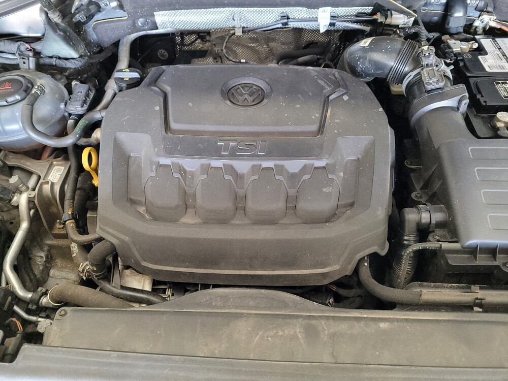 2024 Volkswagen Tiguan in Torrance, CA 90504 - 18136060 30