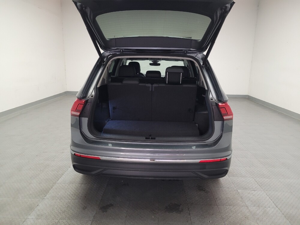 2024 Volkswagen Tiguan in Torrance, CA 90504 - 18136060 29