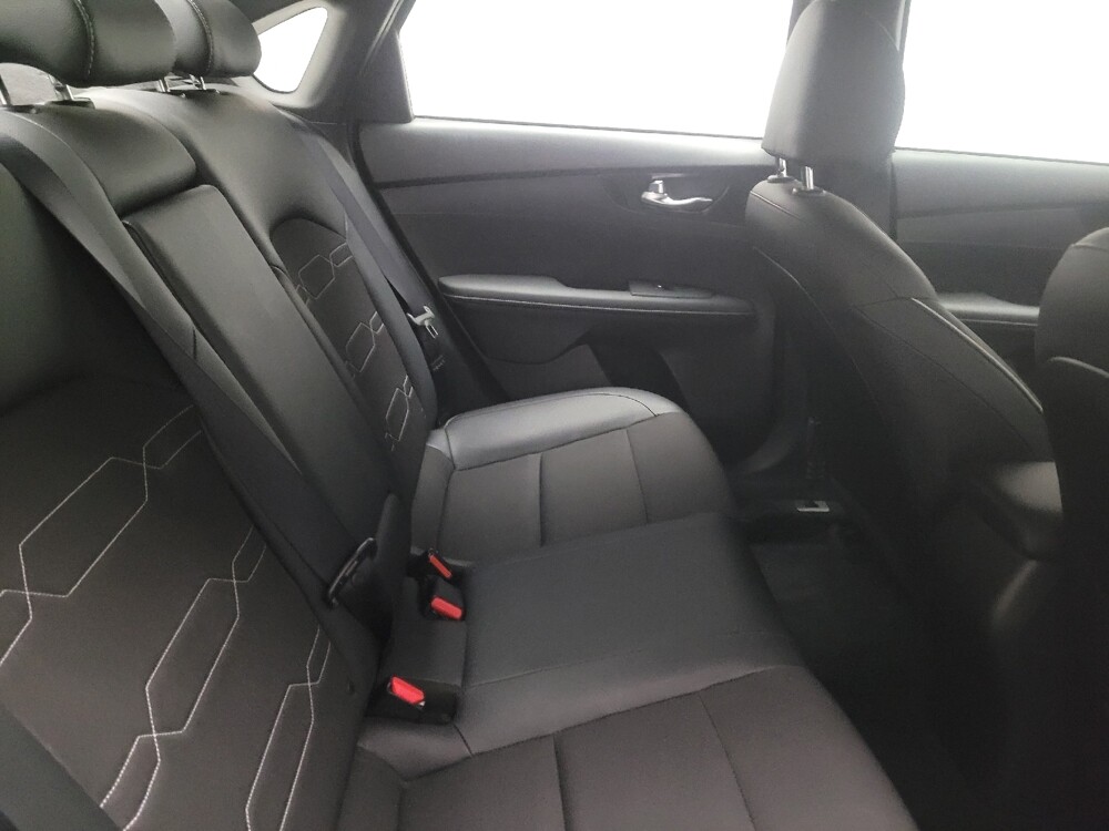 2023 Kia Forte in Fresno, CA 93726 - 18136062 19