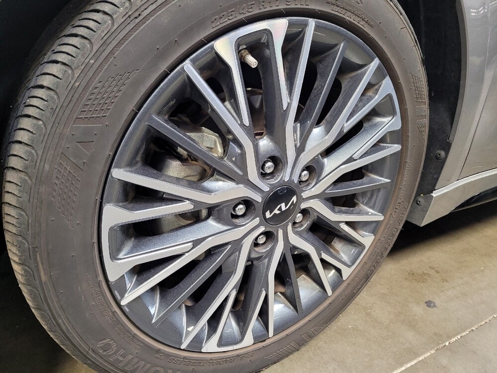 2023 Kia Forte in Fresno, CA 93726 - 18136062 31