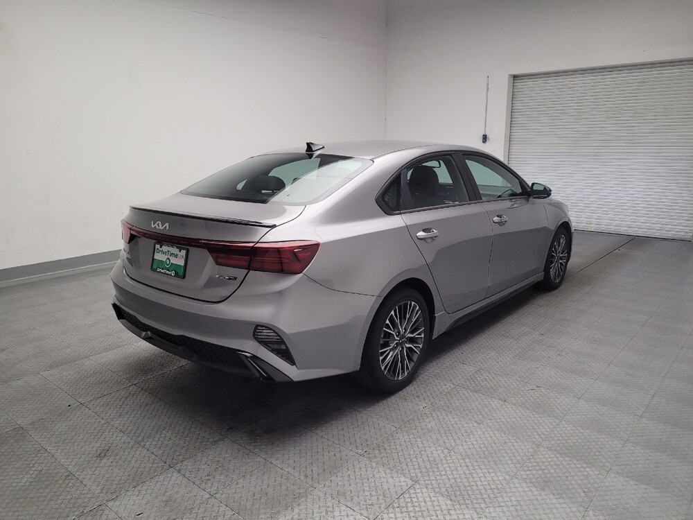 2023 Kia Forte in Fresno, CA 93726 - 18136062 9