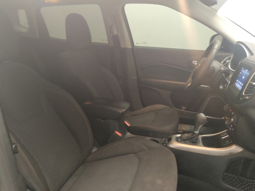 2020 Jeep Compass in Marietta, GA 30062 - 18136067 21