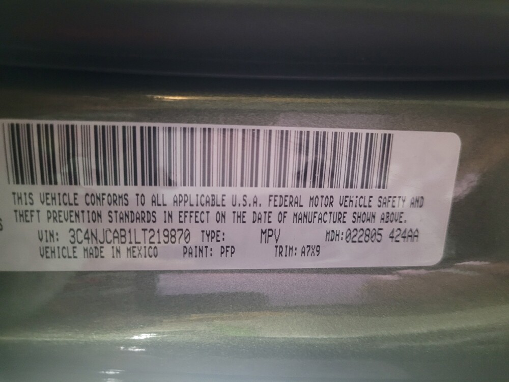 2020 Jeep Compass in Marietta, GA 30062 - 18136067 33