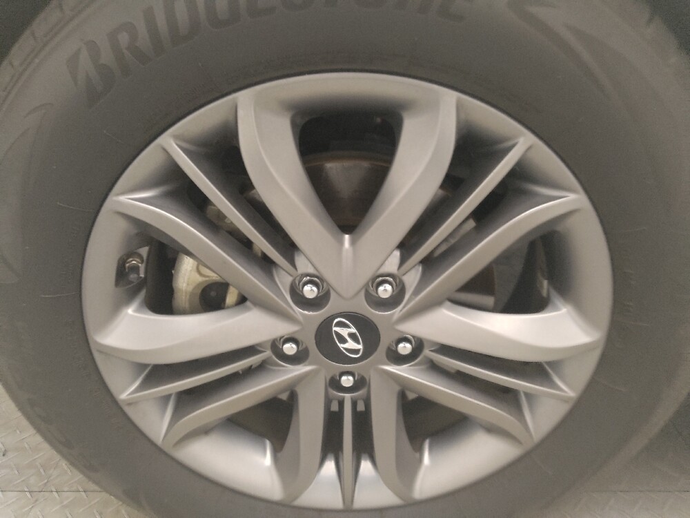 2015 Hyundai Tucson in Union City, GA 30291 - 18136070 31