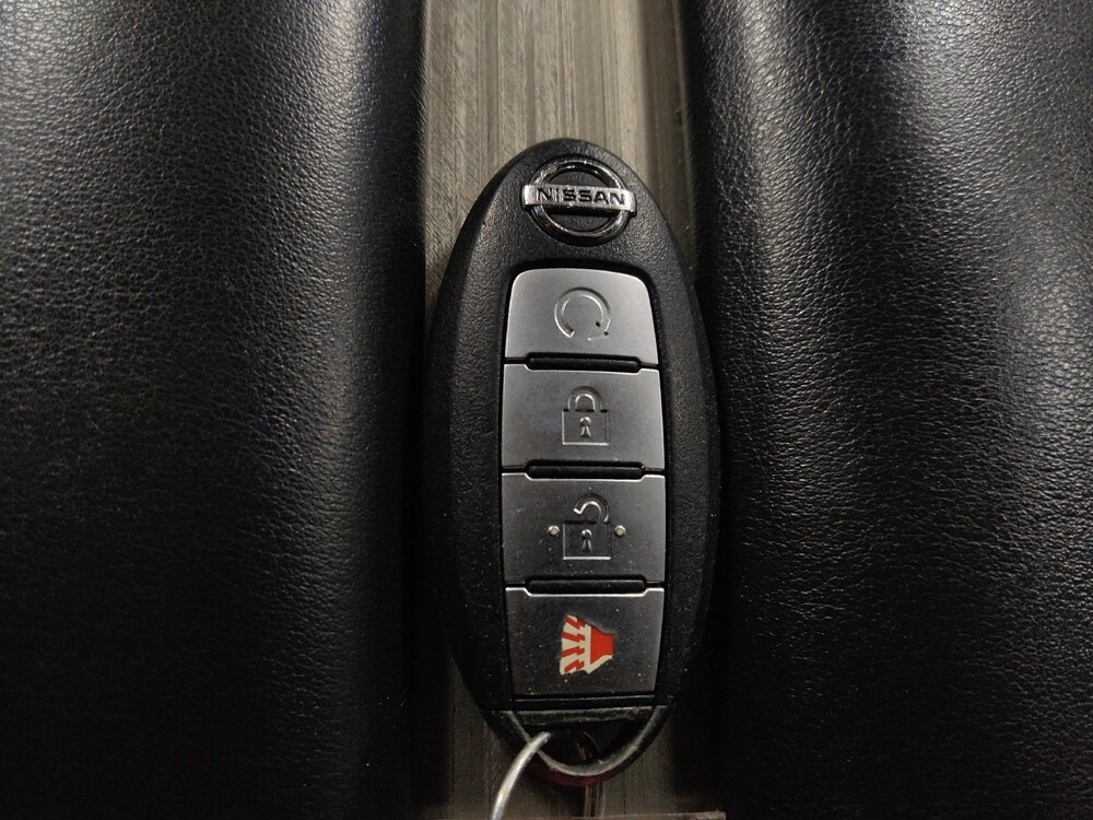 2017 Nissan Murano in Pelham, AL 35124 - 18136085 32