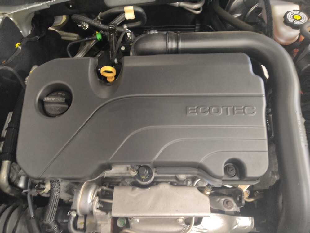 2021 Chevrolet Malibu in Stone Mountain, GA 30083 - 18136089 30